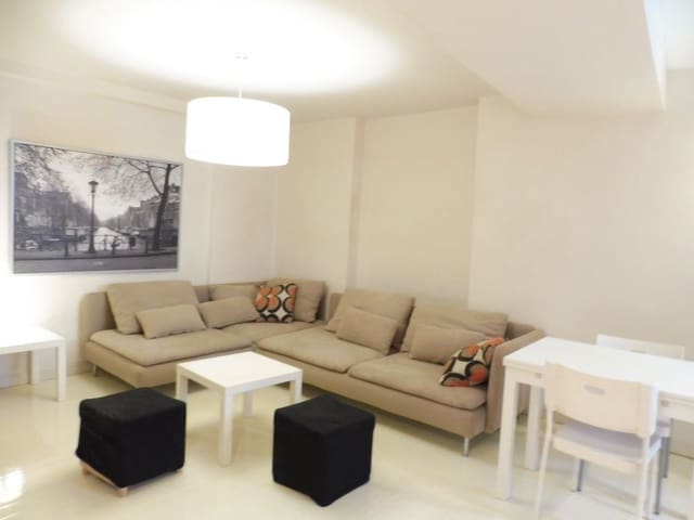 Piso de 1 habitación en Pamplona / Iruña en alquiler - 695 € (Ref: 5091412)