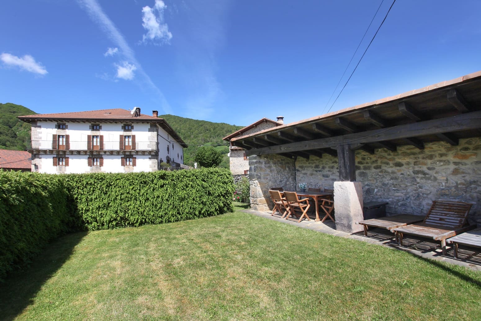 4 soveværelse Villa til salg i Basaburua med garage - € 650.000 (Ref: 5299422)