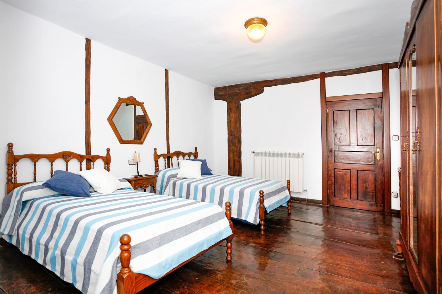 4 soveværelse Villa til salg i Basaburua med garage - € 650.000 (Ref: 5299422)