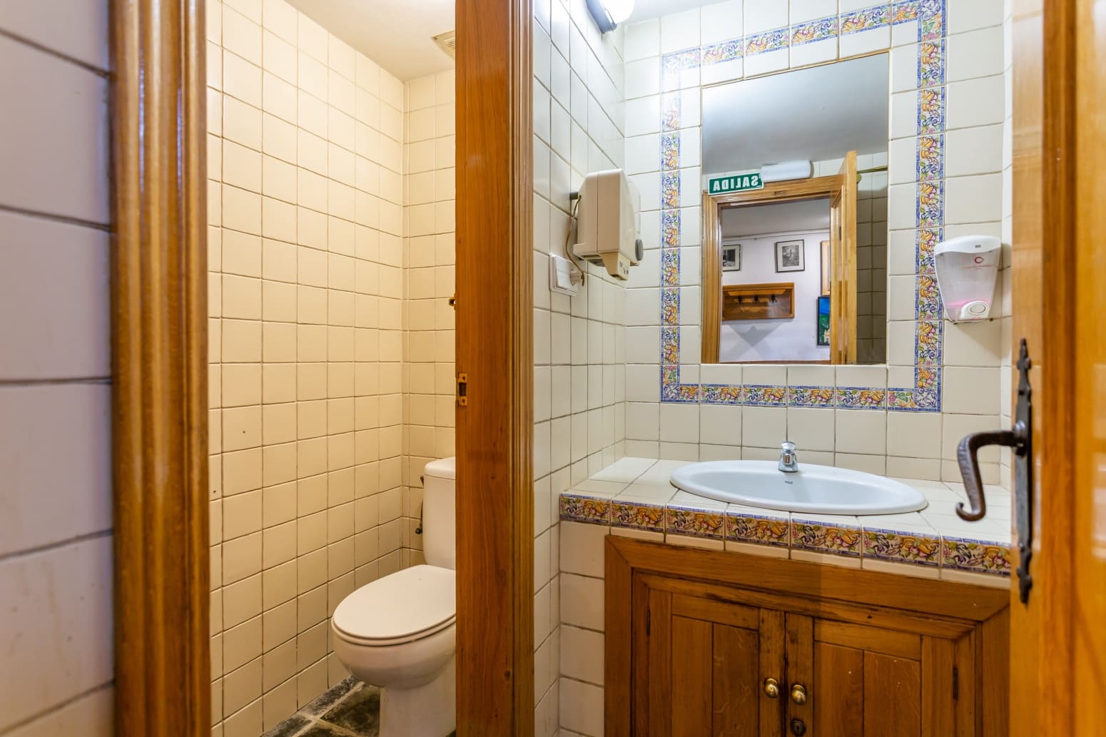 Virksomhed til salg i Pamplona / Iruna - € 165.000 (Ref: 5907747)