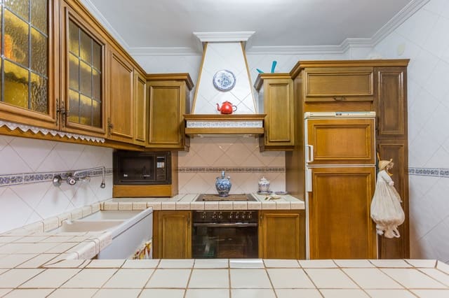 5 bedroom Villa for sale in Sartaguda with garage - € 110,000 (Ref: 6640824)