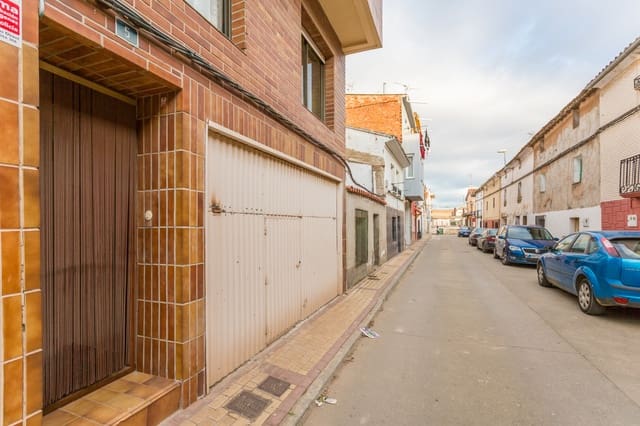 5 bedroom Villa for sale in Sartaguda with garage - € 110,000 (Ref: 6640824)