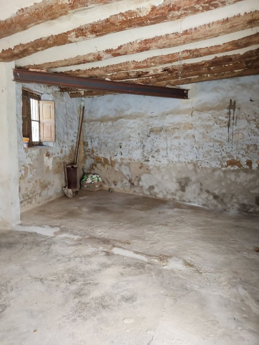 4 soveværelse Villa til salg i Murillo el Fruto med garage - € 154.000 (Ref: 6649773)