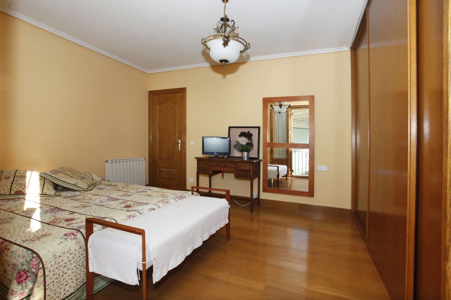 3 bedroom Villa for sale in Basaburua with garage - € 280,000 (Ref: 6652204)