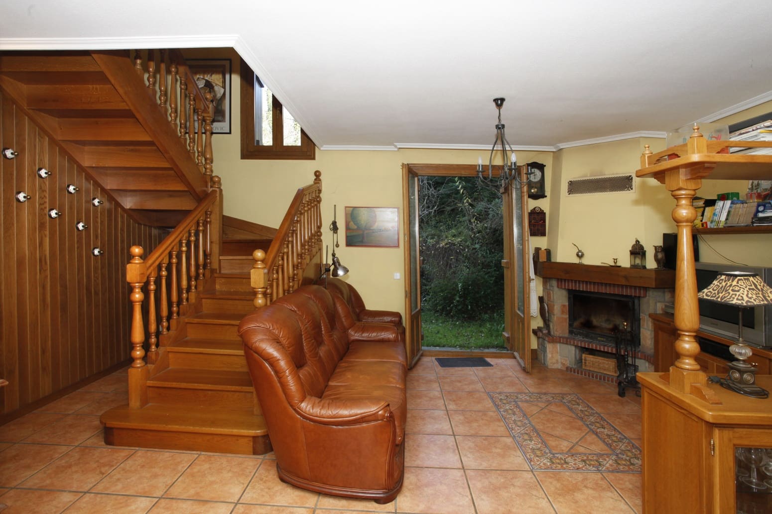 3 bedroom Villa for sale in Basaburua with garage - € 280,000 (Ref: 6652204)