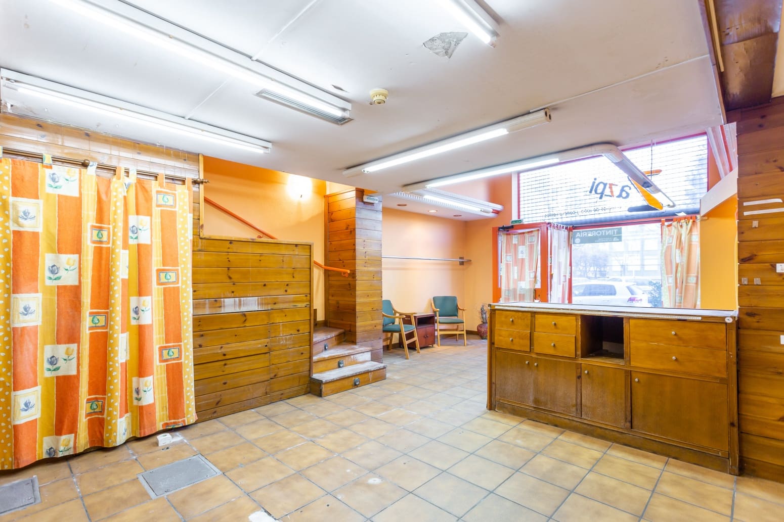 Erhverv til leje i Baranain - € 490 (Ref: 6701883)