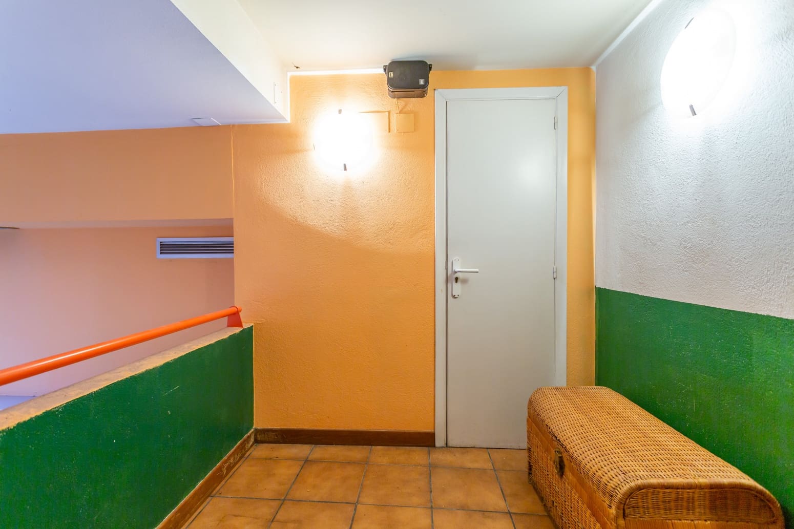 Erhverv til leje i Baranain - € 490 (Ref: 6701883)