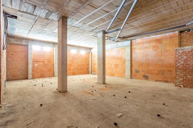 Kommersiell til salgs i Huarte - € 225 000 (Ref: 6745265)