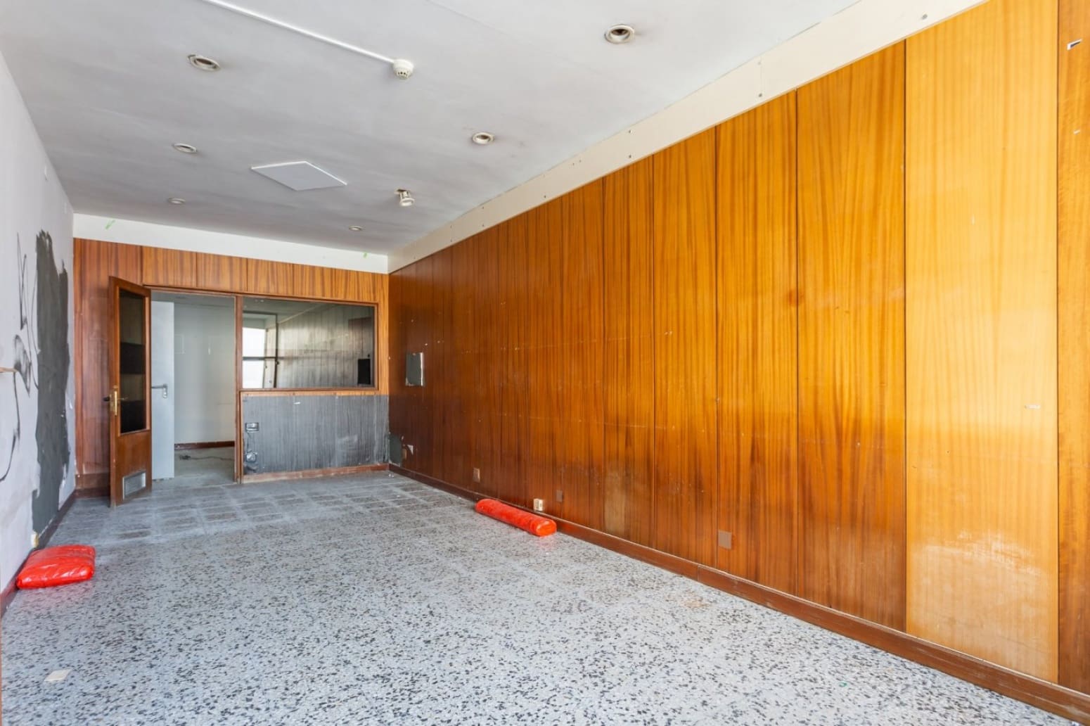 Kommersiell till salu i Berriozar - 390 000 € (Ref: 6829217)