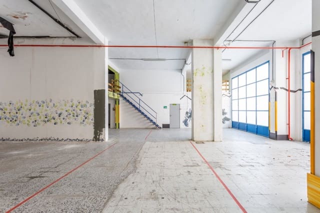 Commercial for sale in Berriozar - € 390,000 (Ref: 6829217)