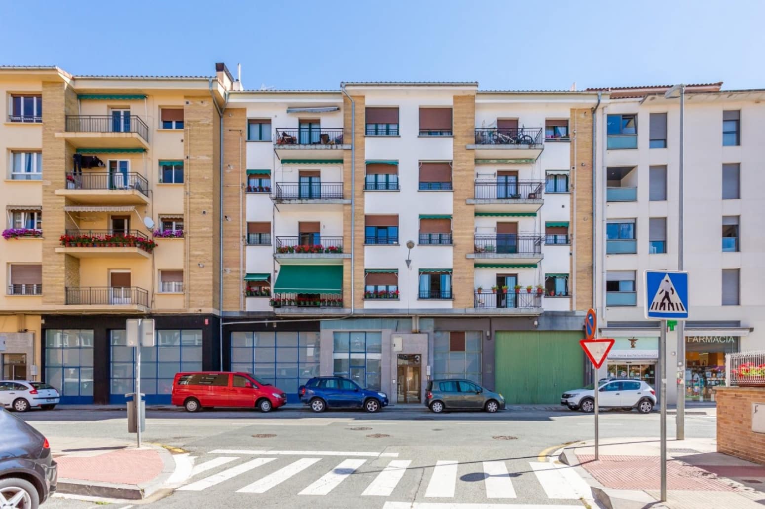 Kommersiell till salu i Berriozar - 390 000 € (Ref: 6829217)