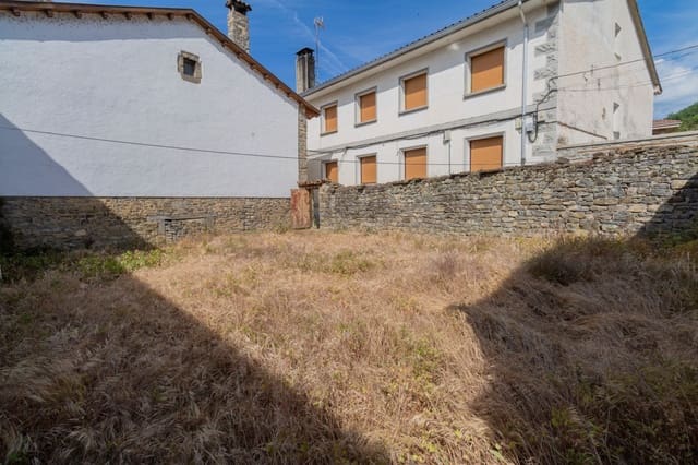 Building Plot for sale in Garde - € 43,000 (Ref: 6870015)