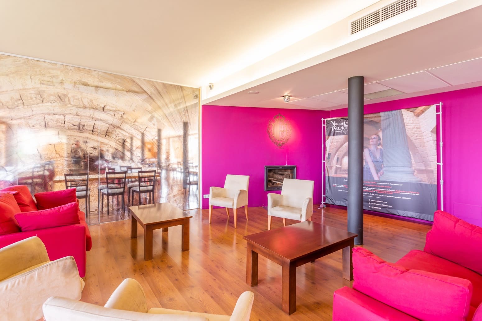 Comercial para venda em Sos del Rey Catolico - 1 650 000 € (Ref: 6999328)