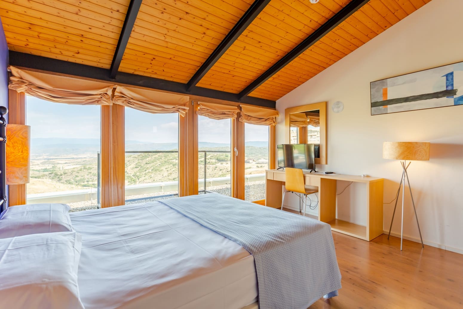 Comercial para venda em Sos del Rey Catolico - 1 650 000 € (Ref: 6999328)