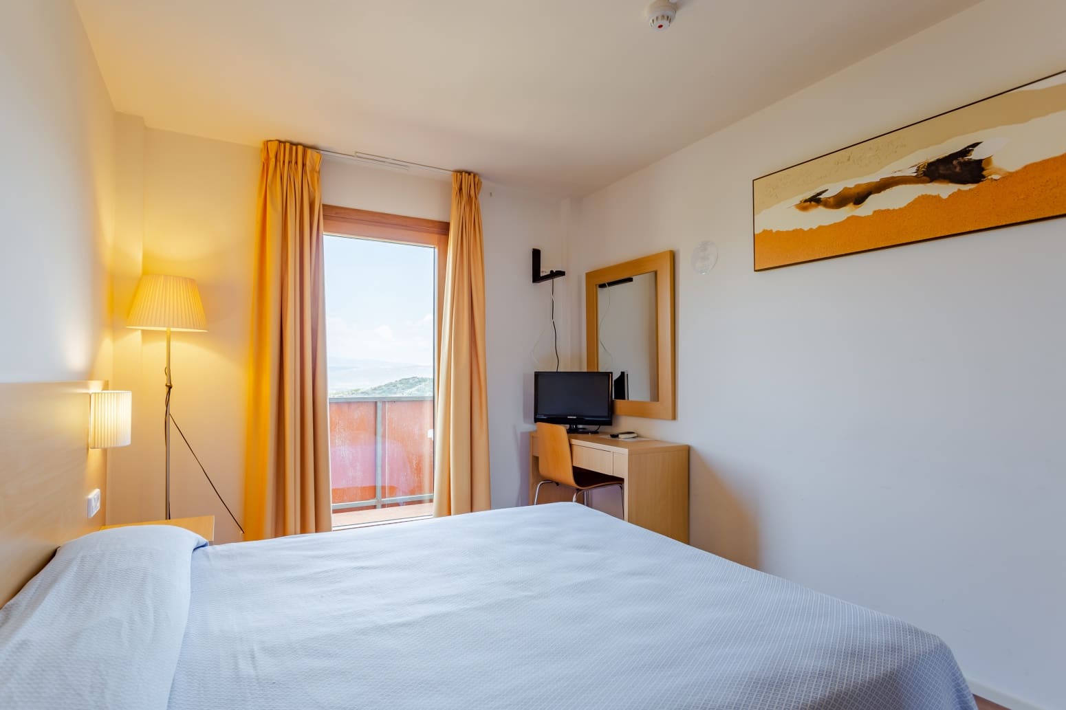 Comercial para venda em Sos del Rey Catolico - 1 650 000 € (Ref: 6999328)