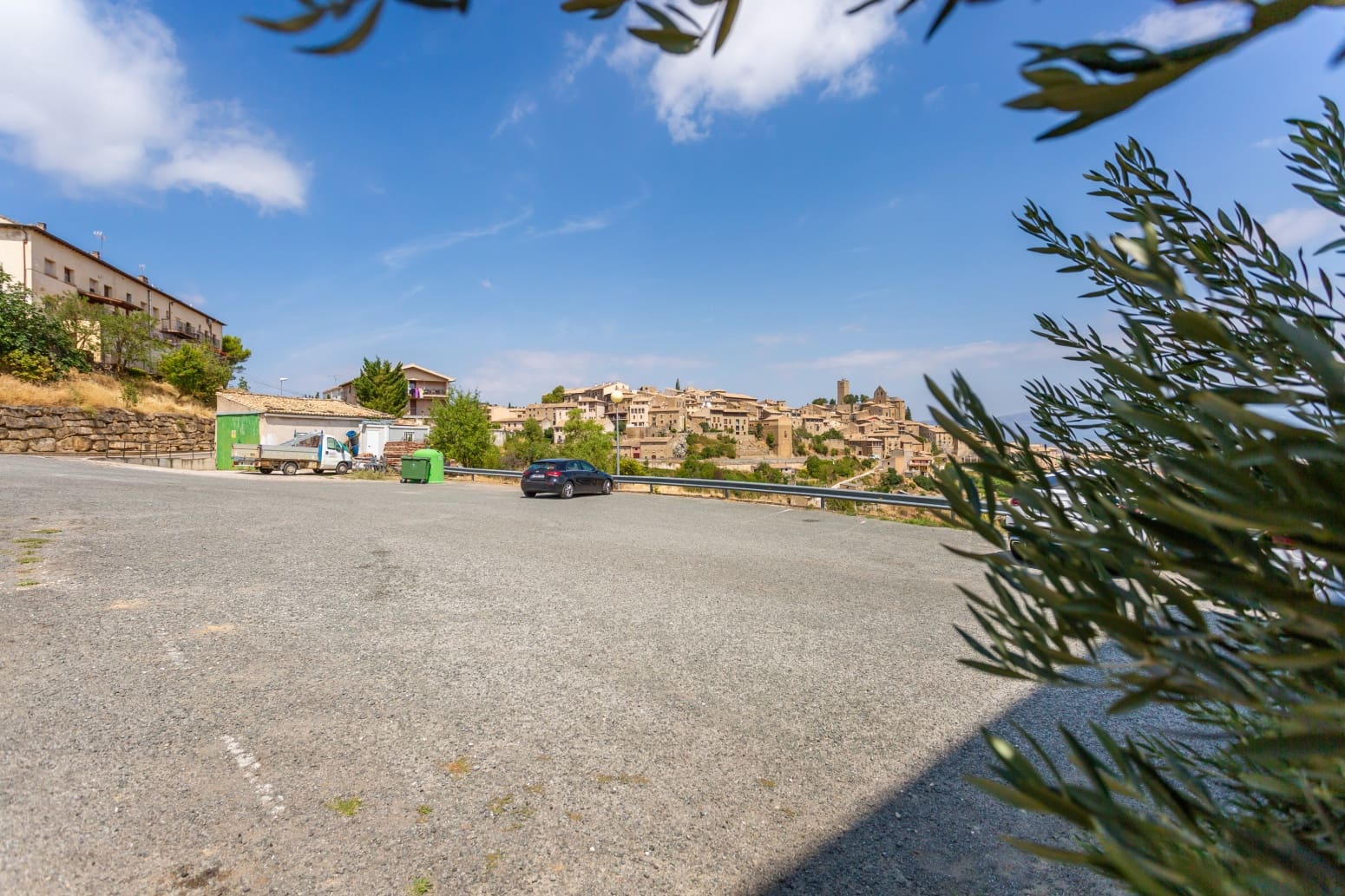 Comercial para venda em Sos del Rey Catolico - 1 650 000 € (Ref: 6999328)