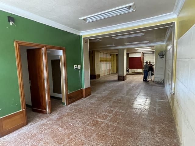 Commercial for sale in Tafalla - € 510,000 (Ref: 7018687)