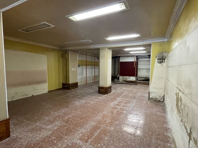 Commercial for sale in Tafalla - € 510,000 (Ref: 7018687)