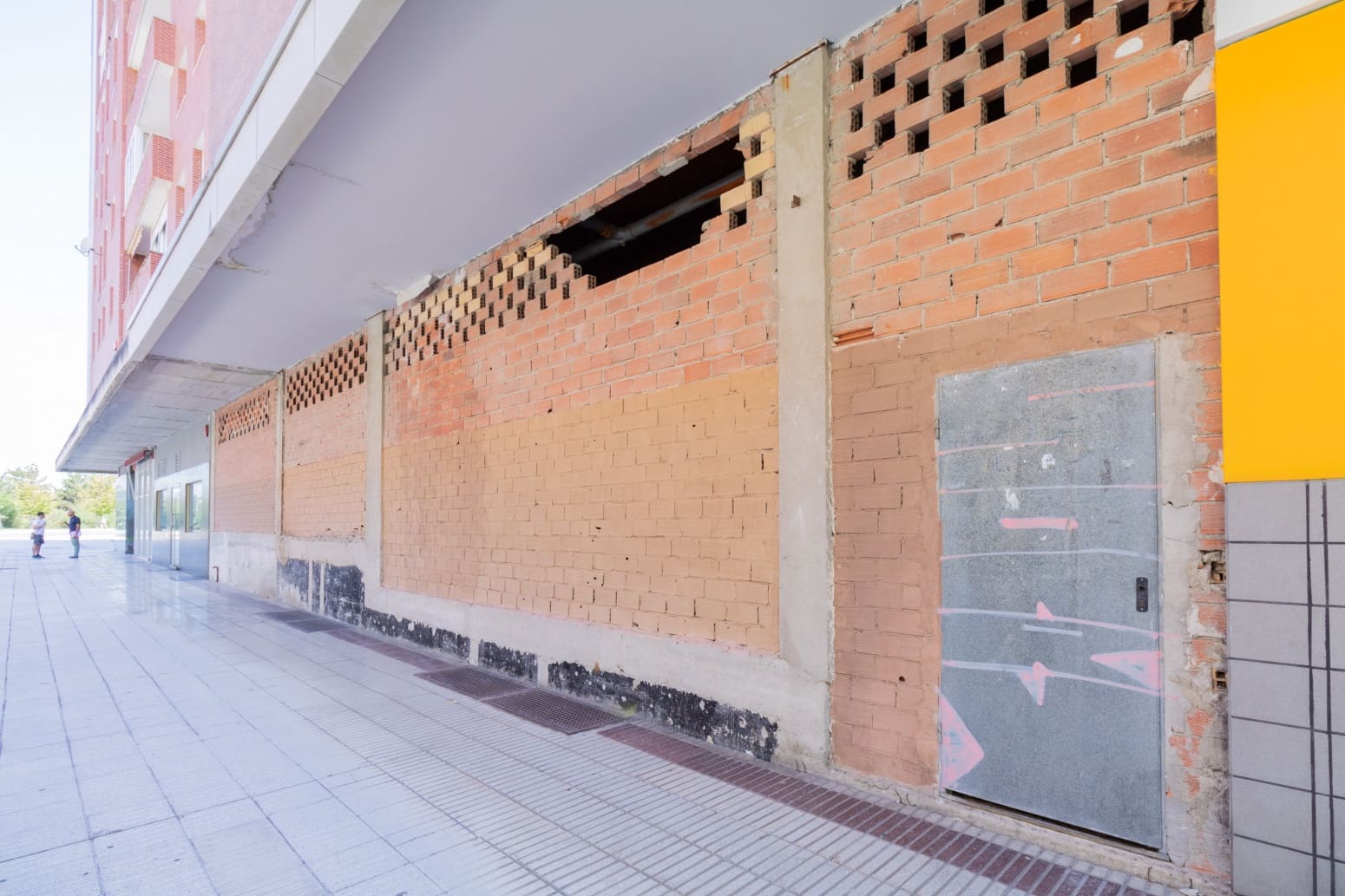 Local Comercial en Pamplona / Iruña en alquiler - 650 € (Ref: 7027089)