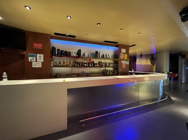 Commercieel te koop in Pamplona - € 289.000 (Ref: 7046661)