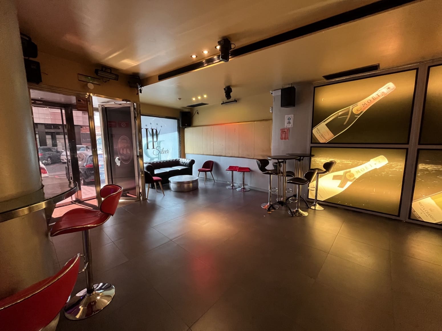 Erhverv til salg i Pamplona / Iruna - € 289.000 (Ref: 7046661)