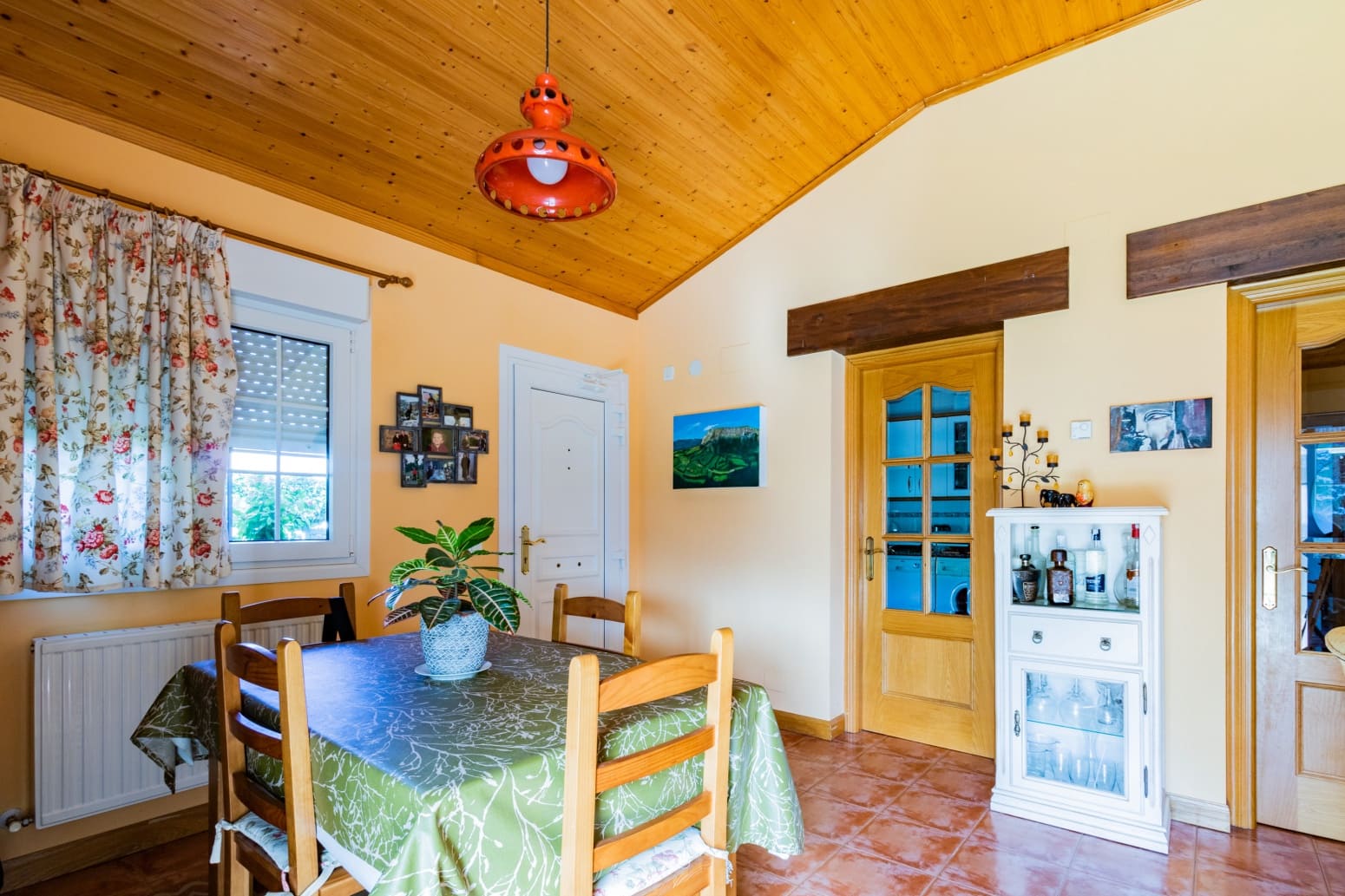 3 sypialnia Willa na sprzedaż w Ayegui z basenem - 200 000 € (Ref: 7098693)