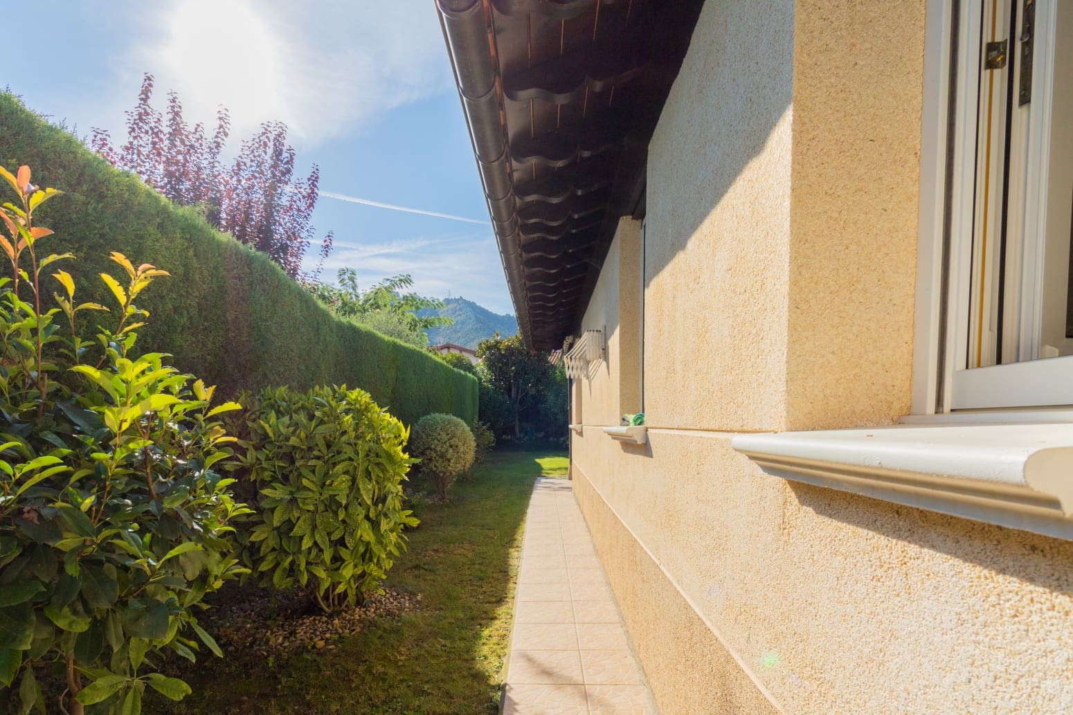 3 sypialnia Willa na sprzedaż w Ayegui z basenem - 200 000 € (Ref: 7098693)