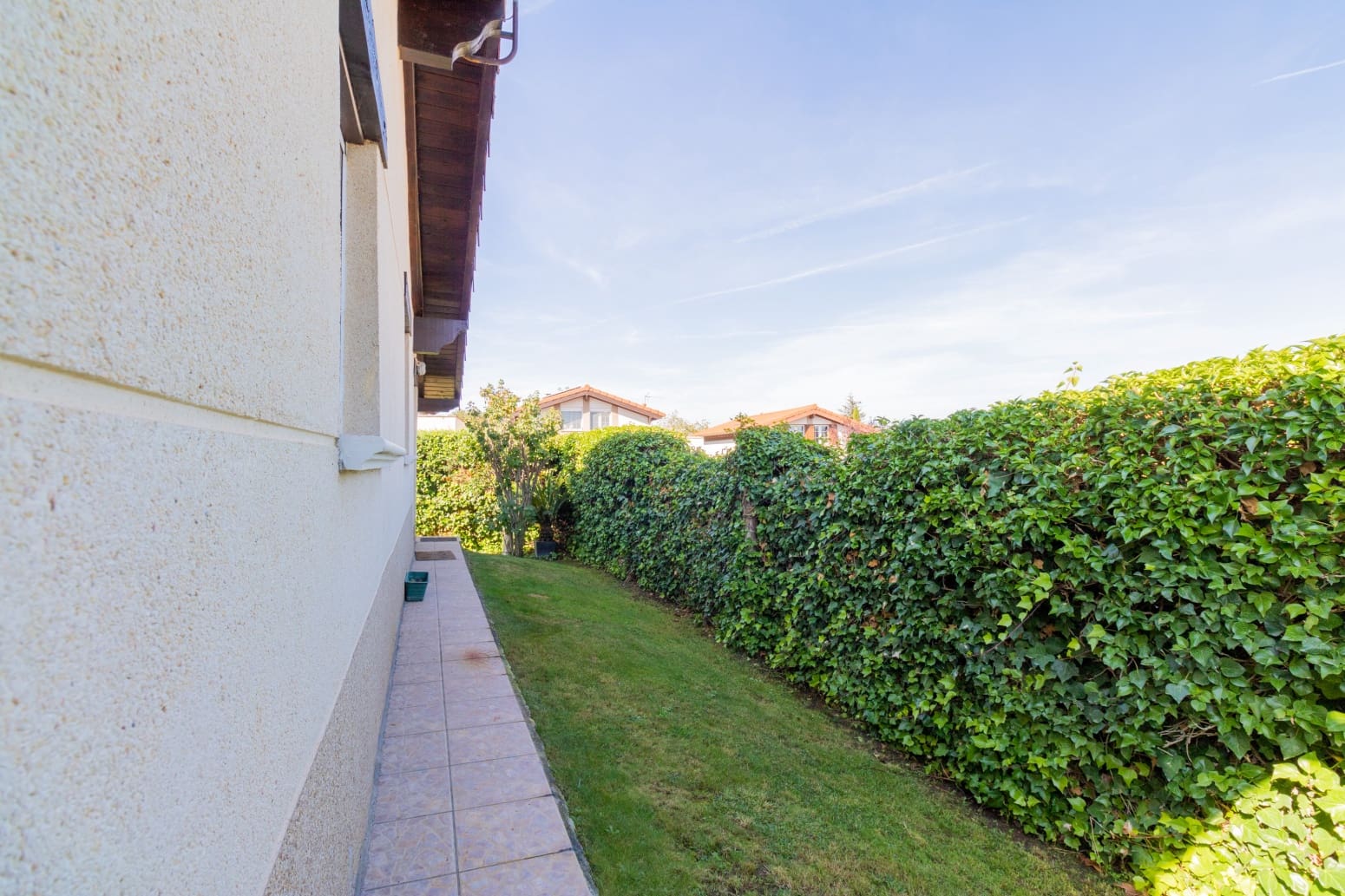 3 sypialnia Willa na sprzedaż w Ayegui z basenem - 200 000 € (Ref: 7098693)