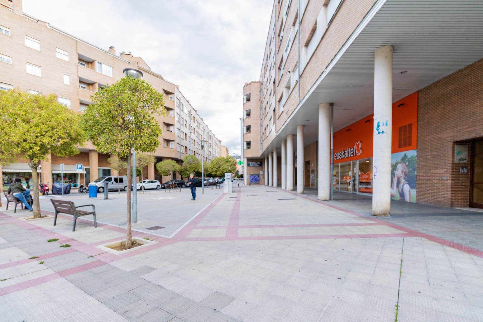 Erhverv til salg i Ansoain - € 72.000 (Ref: 7220307)