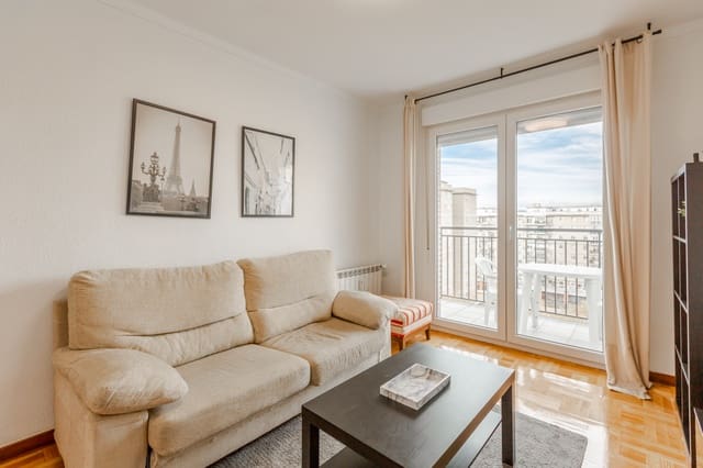 Piso de 3 habitaciones en Pamplona / Iruña en alquiler - 800 € (Ref: 7238763)