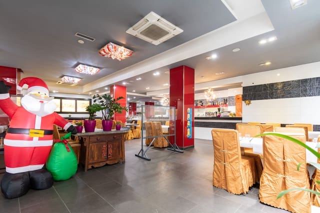 Virksomhed til salg i Pamplona / Iruña - € 950.000 (Ref: 7288533)