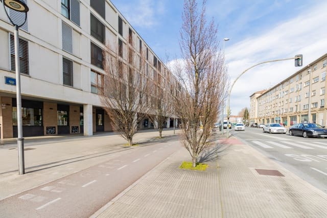 Entreprise à vendre à Berriozar - 450 000 € (Ref: 7398666)