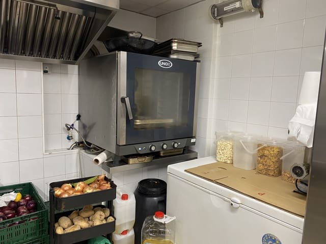 Entreprise à vendre à Berriozar - 450 000 € (Ref: 7398666)