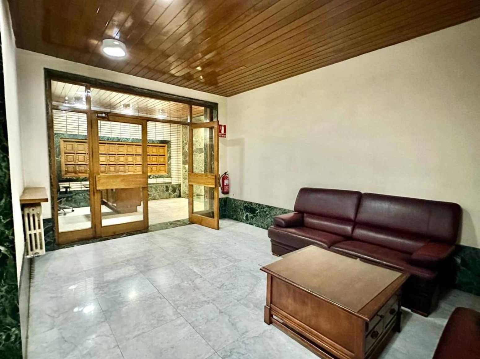 Biuro do wynajęcia w Pampeluna - 650 € (Ref: 7451728)