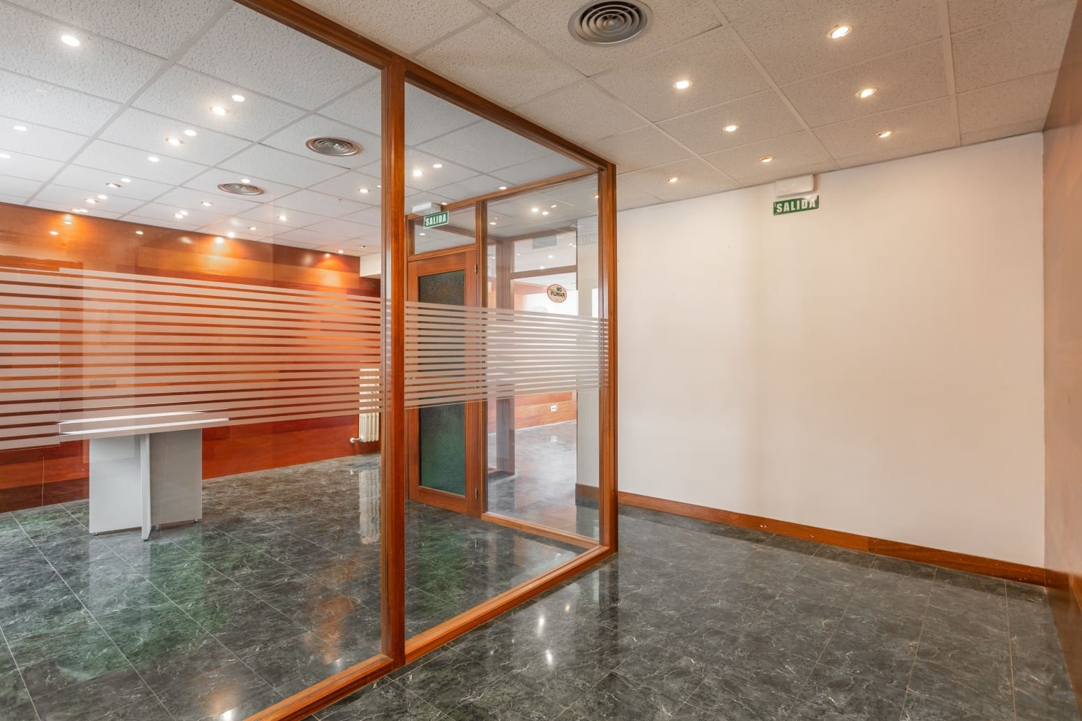 Biuro do wynajęcia w Pampeluna - 650 € (Ref: 7451728)