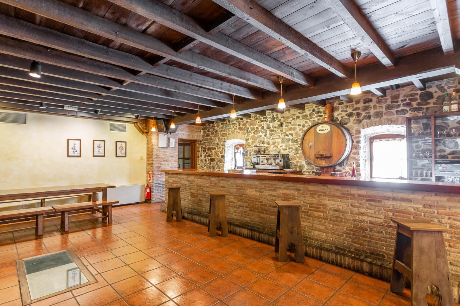 Virksomhed til salg i Aoiz / Agoitz - € 575.000 (Ref: 7513388)