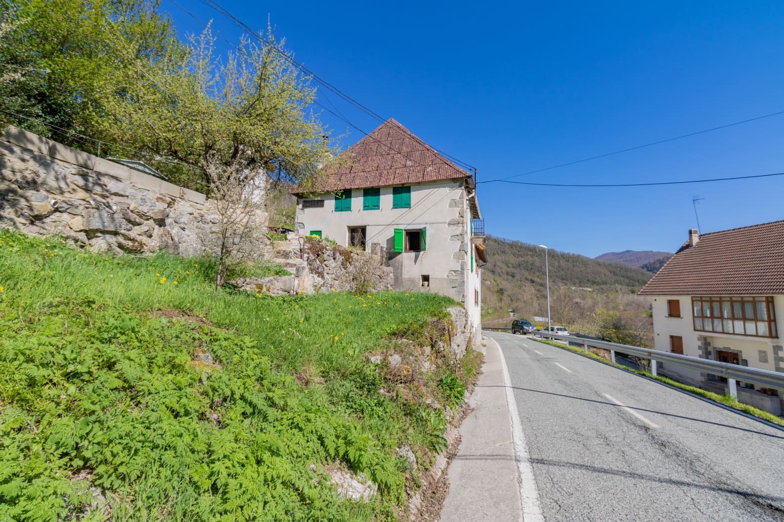 Chalet de 5 habitaciones en Orbaitzeta en venta - 105.000 € (Ref: 7518727)
