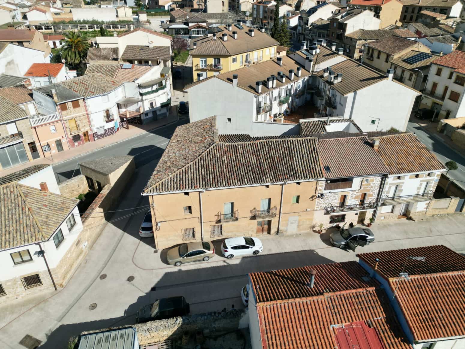 Villa for sale in Allo - € 60,000 (Ref: 7521114)