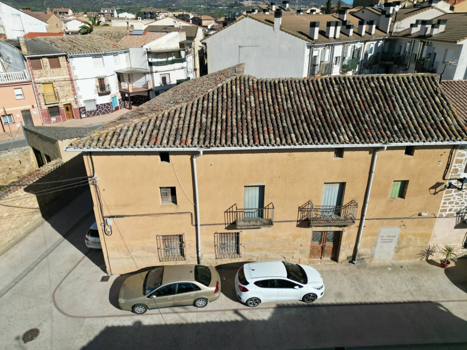 Villa for sale in Allo - € 60,000 (Ref: 7521114)