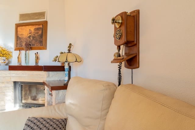 4 soveværelse Villa til salg i Cizur med garage - € 340.000 (Ref: 7530839)