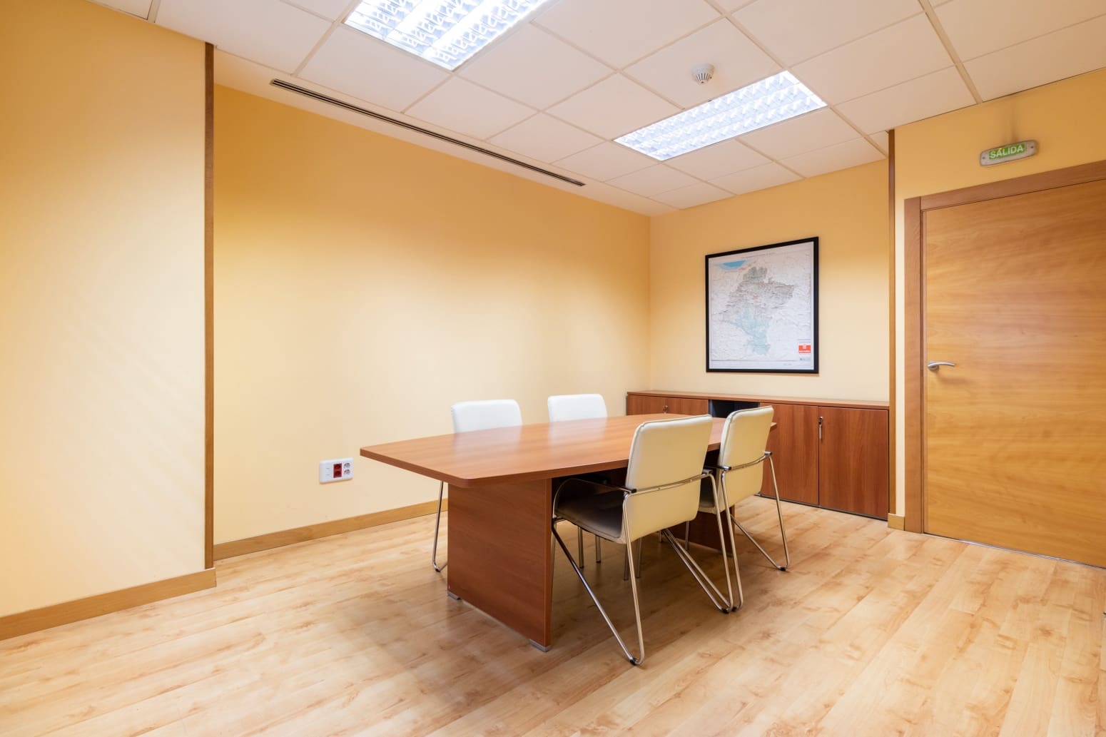 Local Comercial en Pamplona / Iruña en alquiler - 2.500 € (Ref: 7530841)