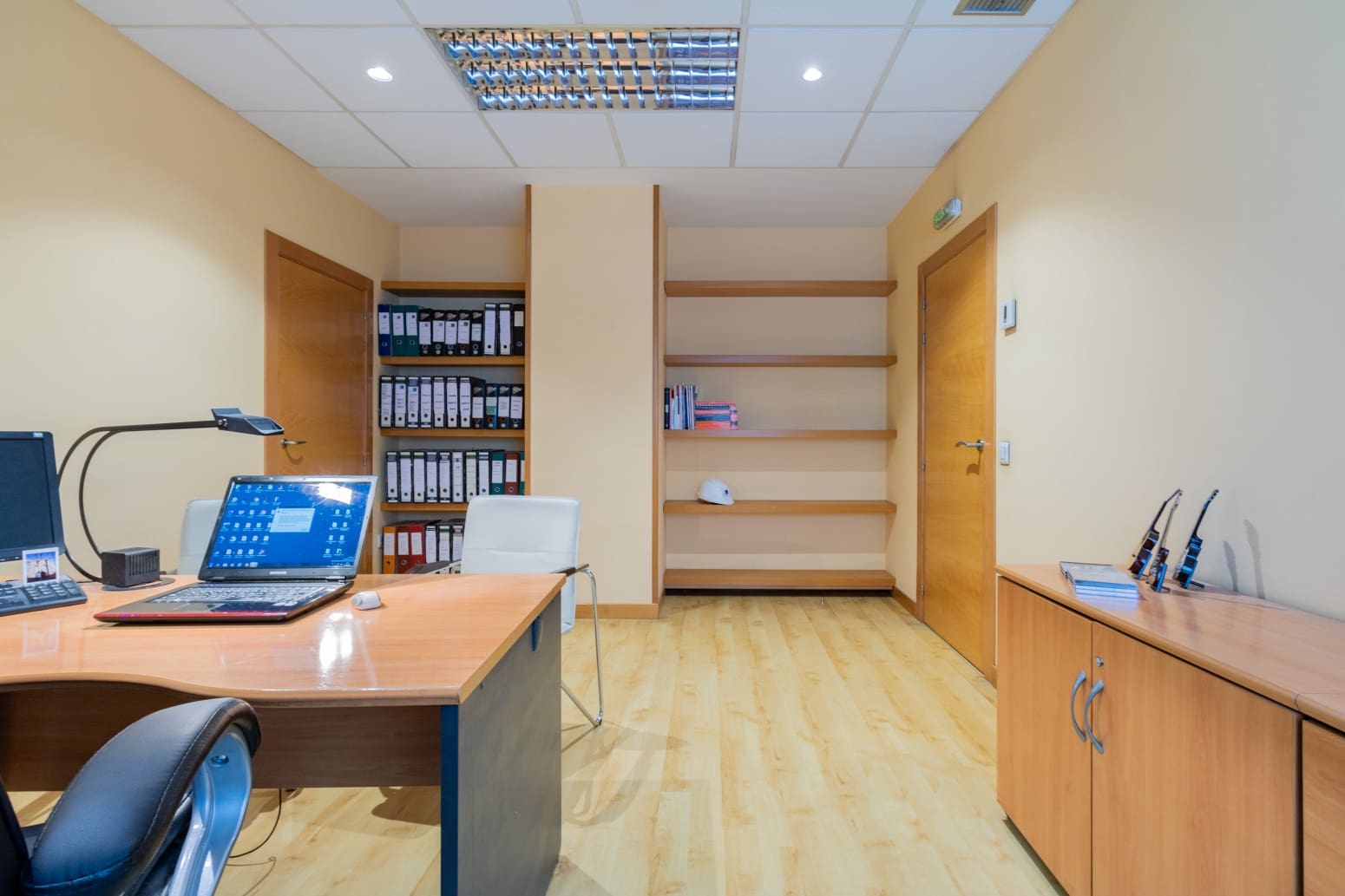 Local Comercial en Pamplona / Iruña en alquiler - 2.500 € (Ref: 7530841)