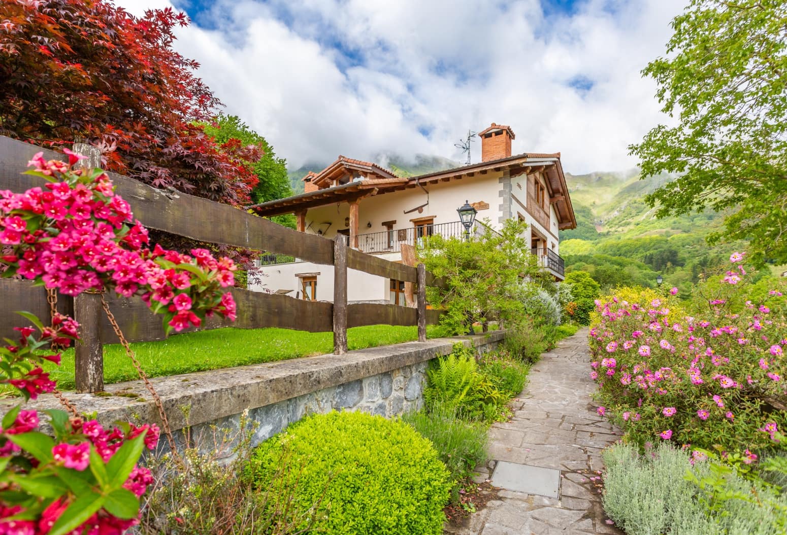 7 soveværelse Villa til salg i Araitz med garage - € 540.000 (Ref: 7562826)