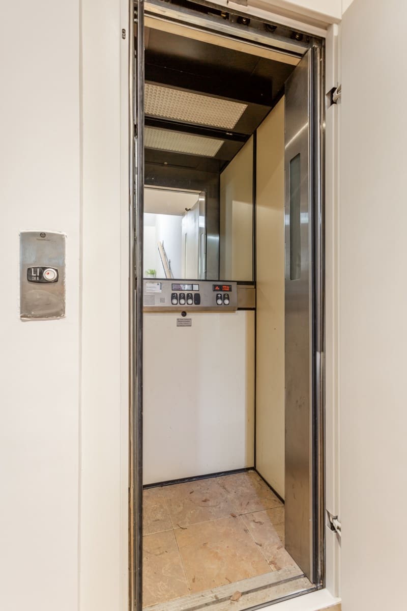 4 soveværelse Villa til salg i Zizur Mayor / Zizur Nagusia med swimmingpool garage - € 675.000 (Ref: 7721544)