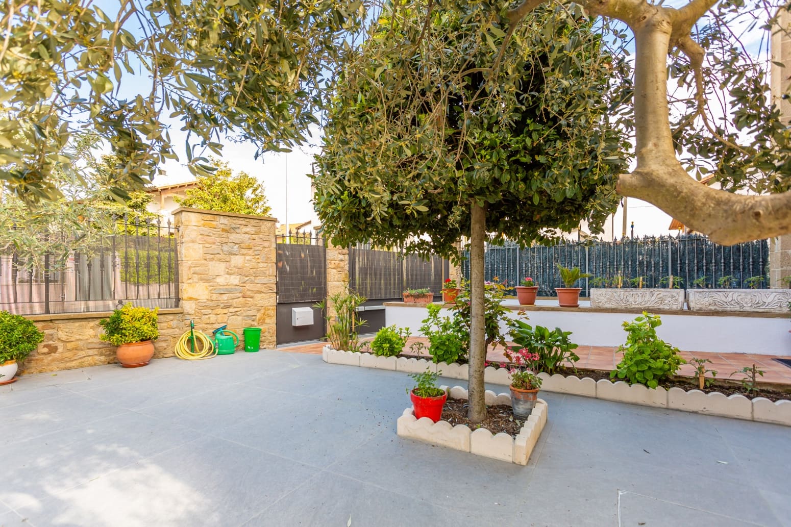 4 soveværelse Villa til salg i Zizur Mayor / Zizur Nagusia med swimmingpool garage - € 675.000 (Ref: 7721544)