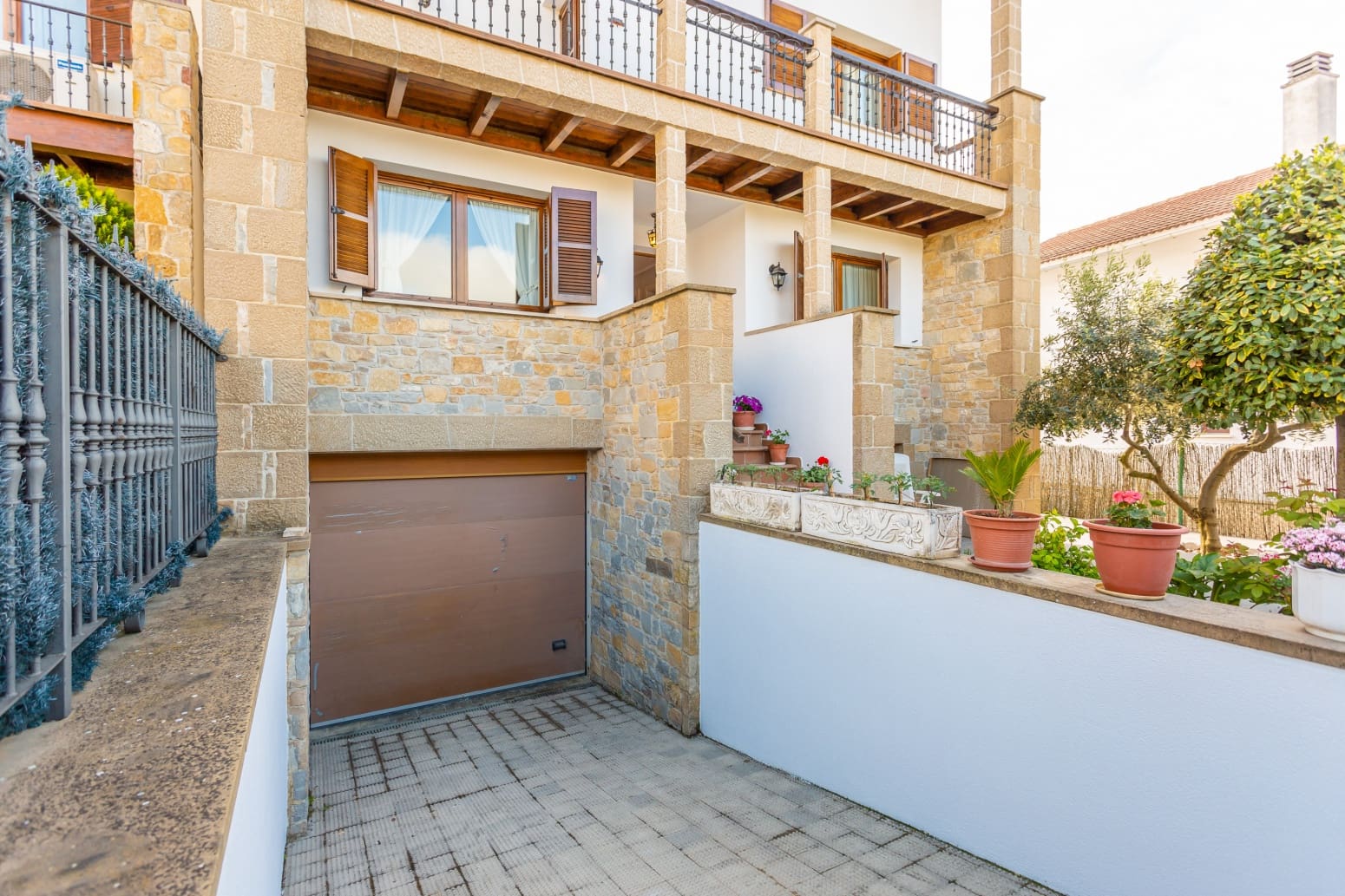 4 soveværelse Villa til salg i Zizur Mayor / Zizur Nagusia med swimmingpool garage - € 675.000 (Ref: 7721544)