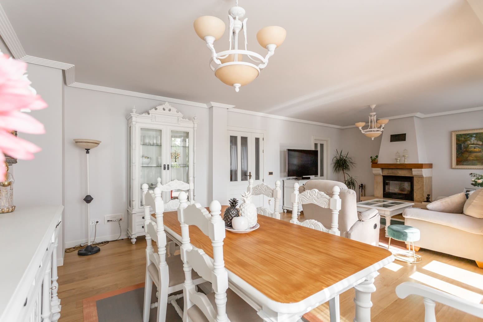 4 soveværelse Villa til salg i Zizur Mayor / Zizur Nagusia med swimmingpool garage - € 675.000 (Ref: 7721544)