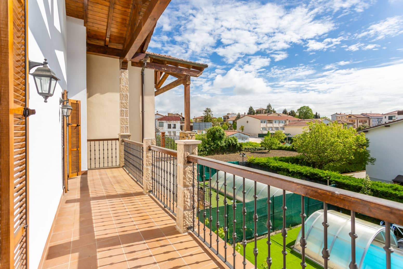 4 soveværelse Villa til salg i Zizur Mayor / Zizur Nagusia med swimmingpool garage - € 675.000 (Ref: 7721544)