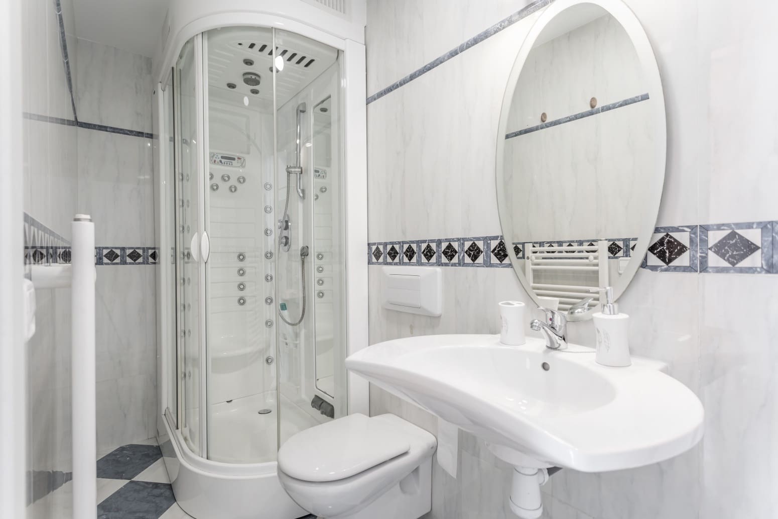 4 soveværelse Villa til salg i Zizur Mayor / Zizur Nagusia med swimmingpool garage - € 675.000 (Ref: 7721544)