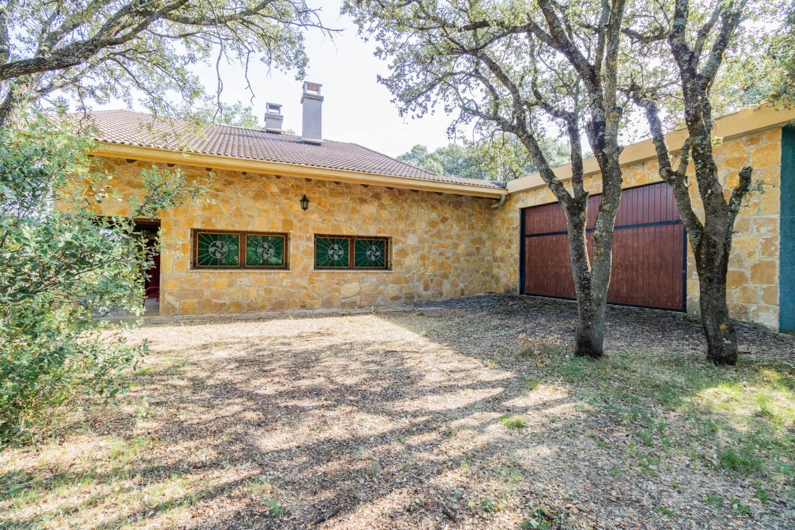 9 sypialnia Willa na sprzedaż w Artieda z garażem - 220 000 € (Ref: 7748147)